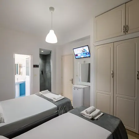 Hotel Two Mermaids 3*