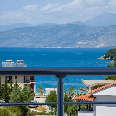 Two Mermaids Hotel 3*