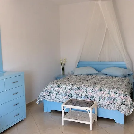 Two Mermaids Hotel 3*