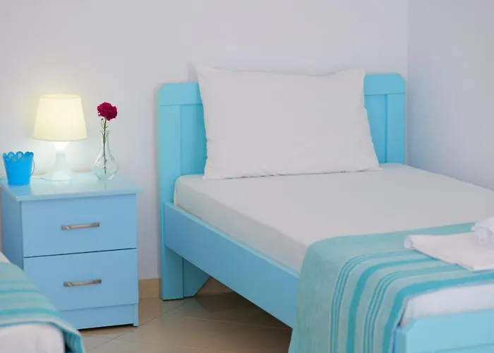 Hotel Two Mermaids 3*
