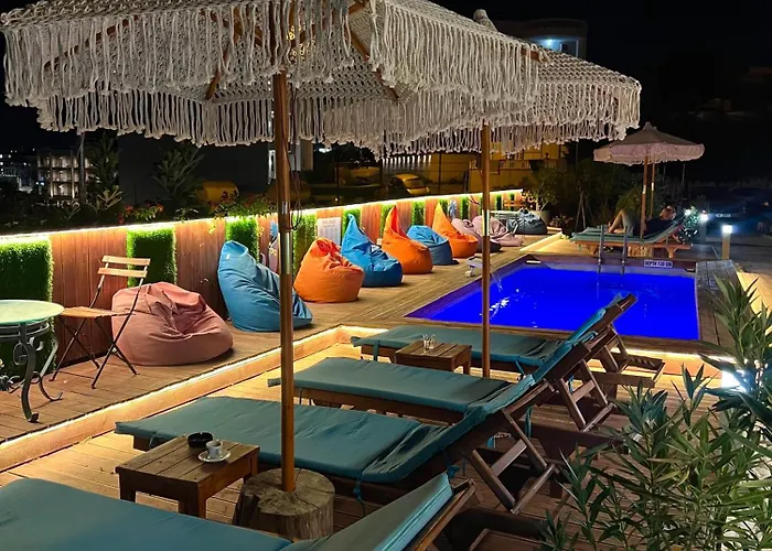 Two Mermaids Hotel Ksamil