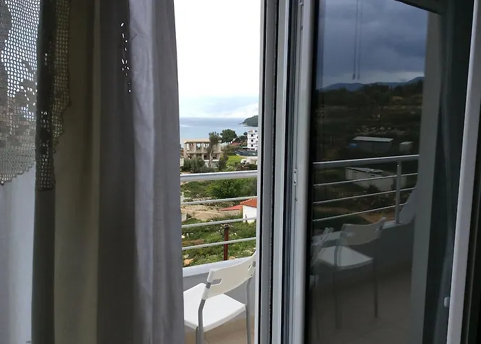 Two Mermaids Hotel 3*