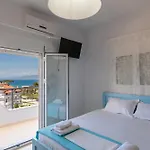 Two Mermaids Hotel 3*