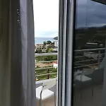 Two Mermaids Hotel 3*