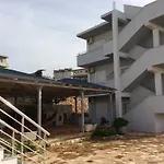 Hotel Two Mermaids 3*