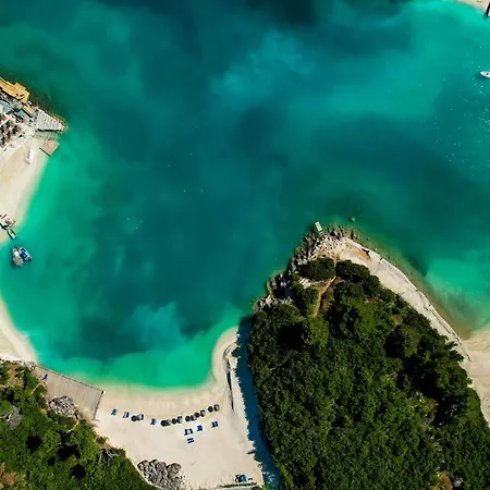 Two Mermaids كساميل