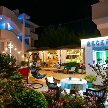 Two Mermaids كساميل